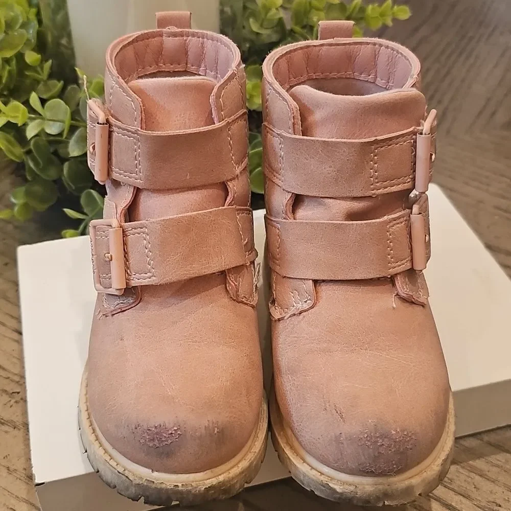 Carters charming pink